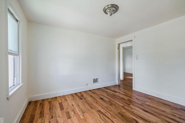 5203 Devonshire Road, Detroit, MI 48224