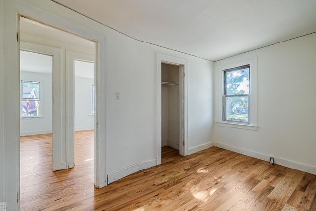 5203 Devonshire Road, Detroit, MI 48224