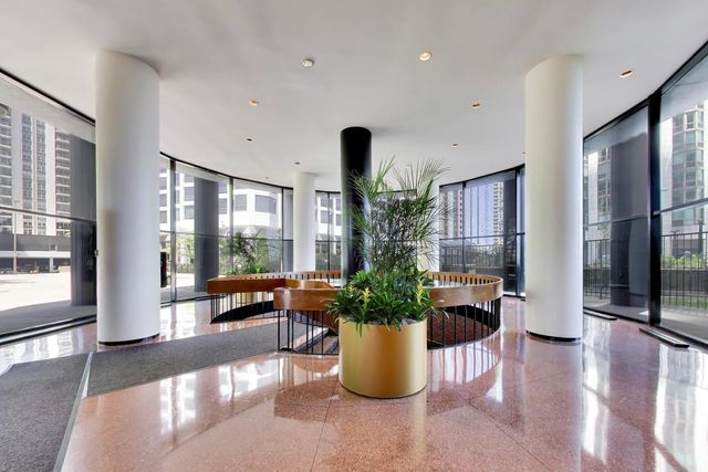 155 N Harbor Drive 3102, Chicago, IL 60601