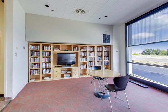 155 N Harbor Drive 3102, Chicago, IL 60601