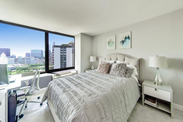 155 N Harbor Drive 3102, Chicago, IL 60601