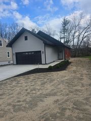 315 E Arlington Street, Bangor City, MI 49013