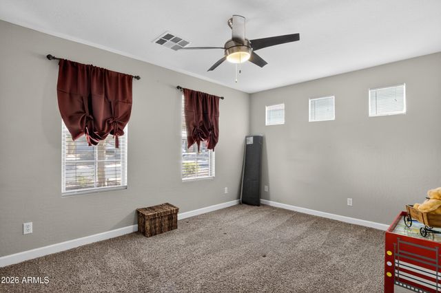 2560 W MERICREST Way, San Tan Valley, AZ 85144