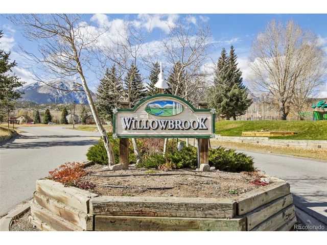110 Badger Ct, Silverthorne, CO 80498
