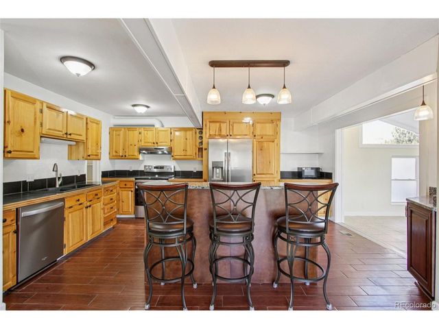 110 Badger Ct, Silverthorne, CO 80498