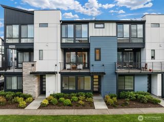 21822 25th Avenue SE #B, Bothell, WA 98021