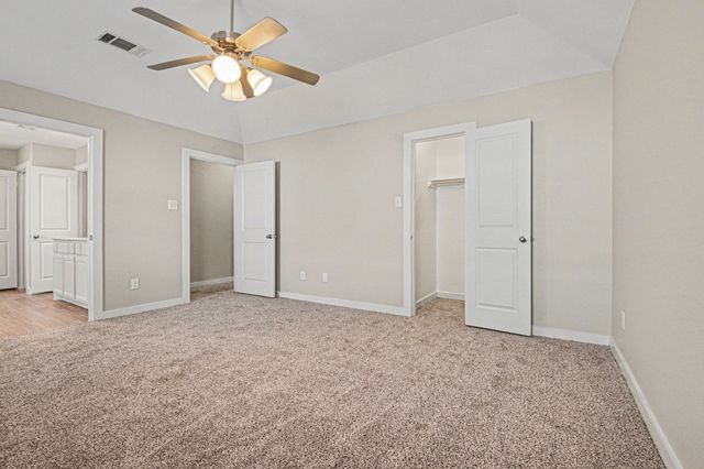 3538 Apple Valley Way, Dallas, TX 75227