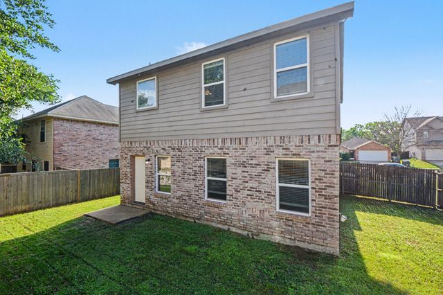 3538 Apple Valley Way, Dallas, TX 75227