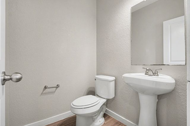 3538 Apple Valley Way, Dallas, TX 75227