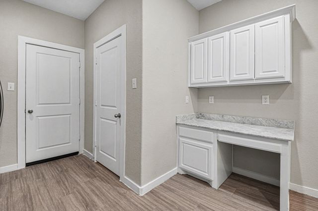 3538 Apple Valley Way, Dallas, TX 75227