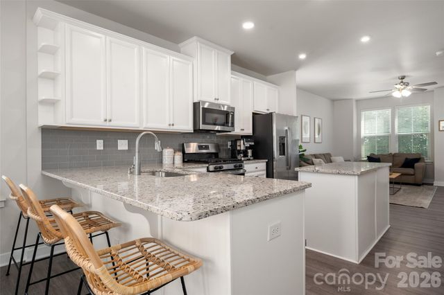 511 Old Mill Road, Charlotte, NC 28206