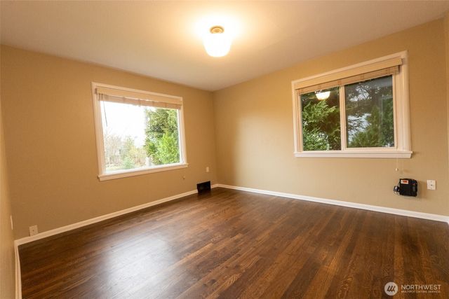 6630 S Warner Street, Tacoma, WA 98409