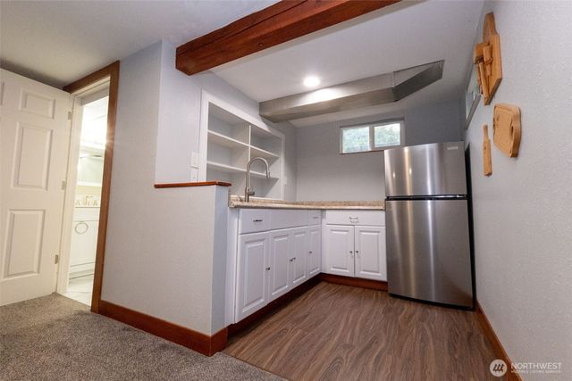 6630 S Warner Street, Tacoma, WA 98409