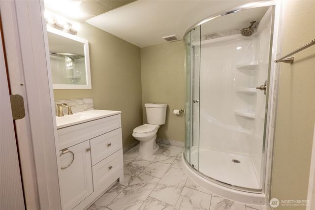 6630 S Warner Street, Tacoma, WA 98409