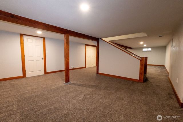 6630 S Warner Street, Tacoma, WA 98409