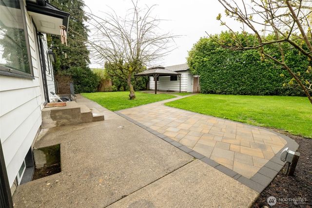 6630 S Warner Street, Tacoma, WA 98409