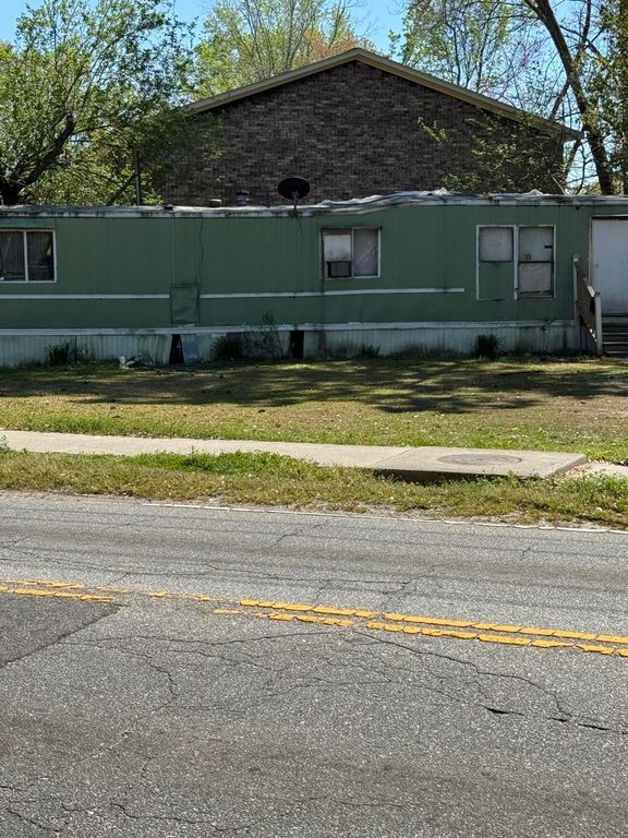 2625 Midland Park Road, North Charleston, SC 29406