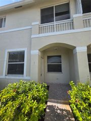 21250 NE 8th Place 1, Miami, FL 33179
