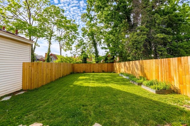 4211 Kirby Ave, Cincinnati, OH 45223