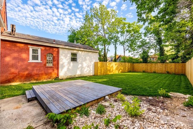 4211 Kirby Ave, Cincinnati, OH 45223