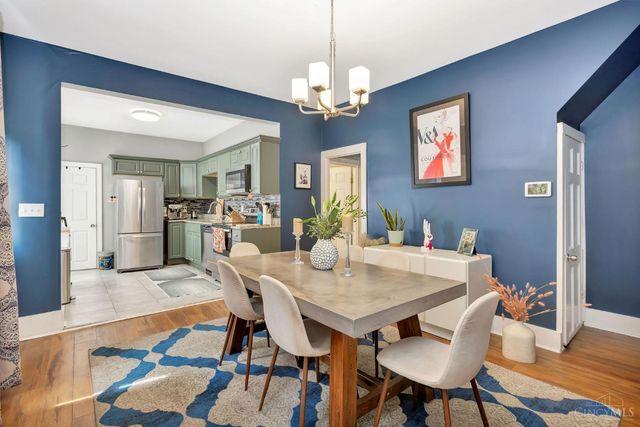 4211 Kirby Ave, Cincinnati, OH 45223