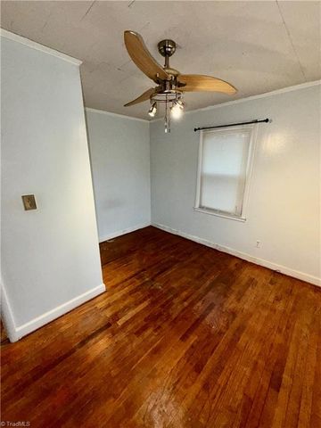 1105 Springfield Road, High Point, NC 27263