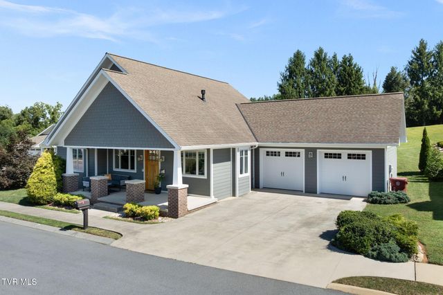 310 Princeton Gardens Drive, Johnson City, TN 37601