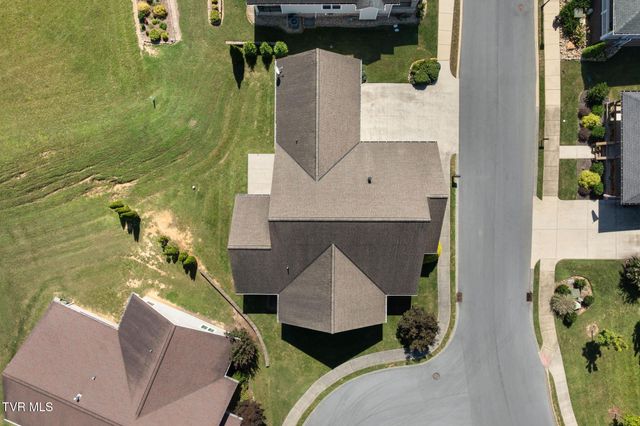 310 Princeton Gardens Drive, Johnson City, TN 37601