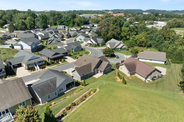 310 Princeton Gardens Drive, Johnson City, TN 37601