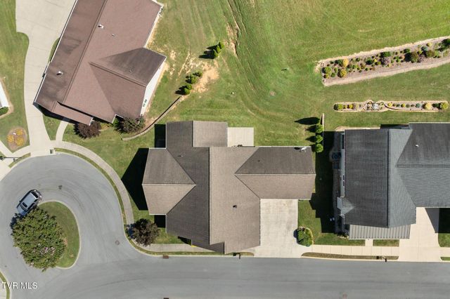 310 Princeton Gardens Drive, Johnson City, TN 37601