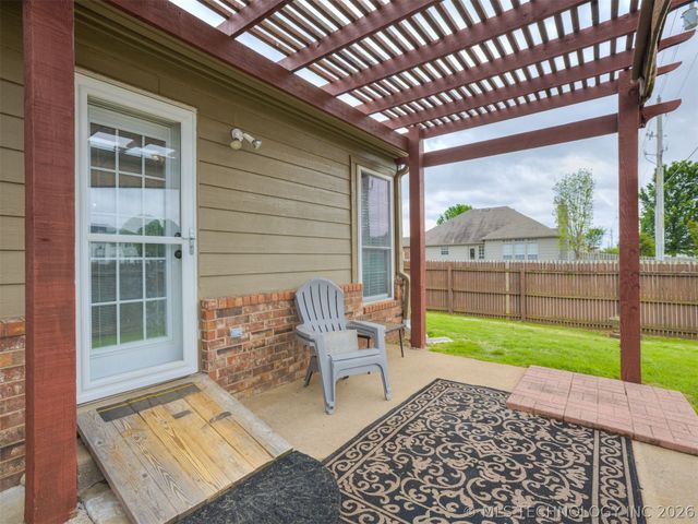 11334 S 106th East Avenue, Bixby, OK 74008