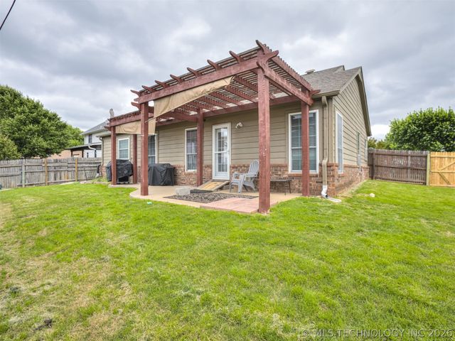 11334 S 106th East Avenue, Bixby, OK 74008