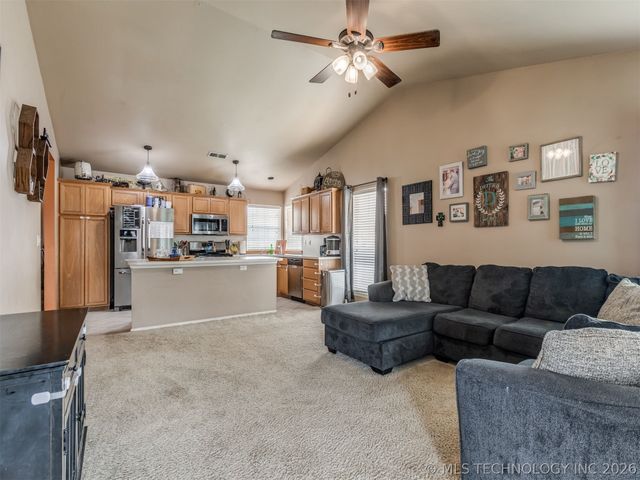 11334 S 106th East Avenue, Bixby, OK 74008