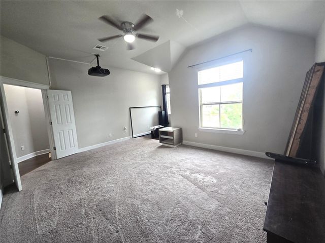 225 Galveston Island LN, Georgetown, TX 78628