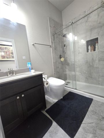 225 Galveston Island LN, Georgetown, TX 78628