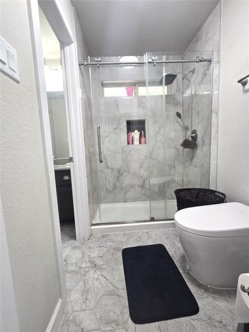 225 Galveston Island LN, Georgetown, TX 78628