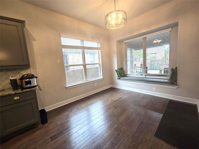 225 Galveston Island LN, Georgetown, TX 78628