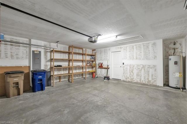 18266 Minorea LN, Lehigh Acres, FL 33936