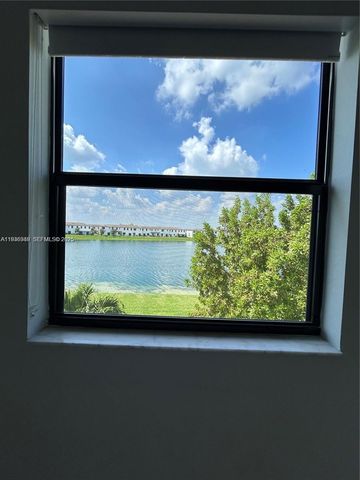 10090 SW 228th Ter 0, Miami, FL 33190