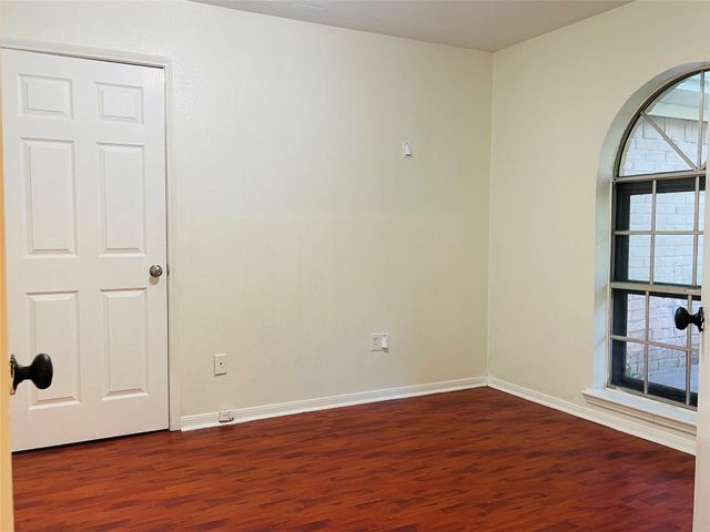 12431 Huntington Field Drive, Houston, TX 77099