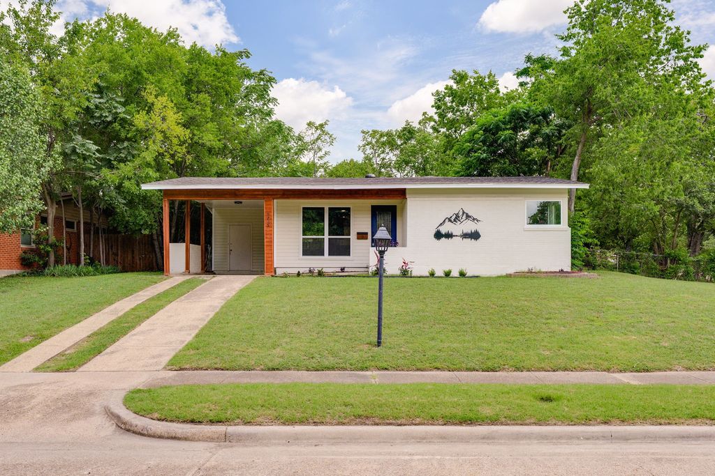 9795 Twin Creek Circle, Dallas, TX 75228