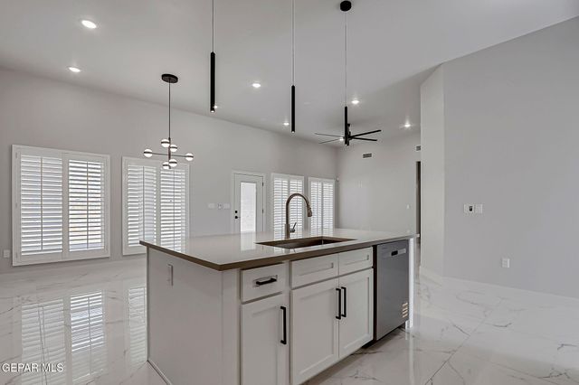 2394 ENCHANTED KNOLL Lane, El Paso, TX 79911