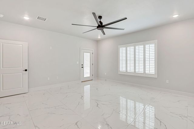 2394 ENCHANTED KNOLL Lane, El Paso, TX 79911