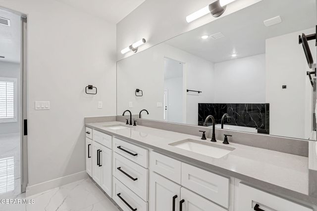 2394 ENCHANTED KNOLL Lane, El Paso, TX 79911