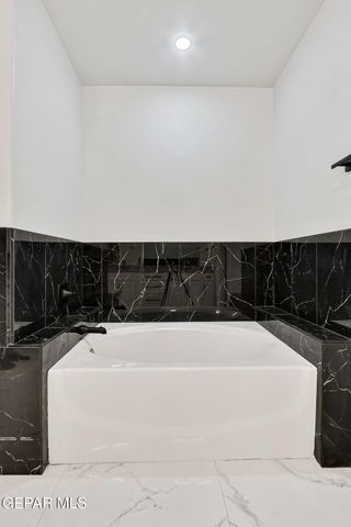 2394 ENCHANTED KNOLL Lane, El Paso, TX 79911