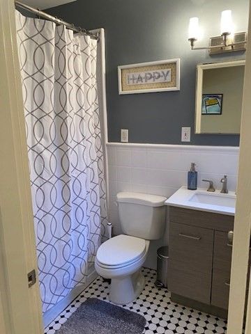 1038 Beacon Street 100, Brookline, MA 02446