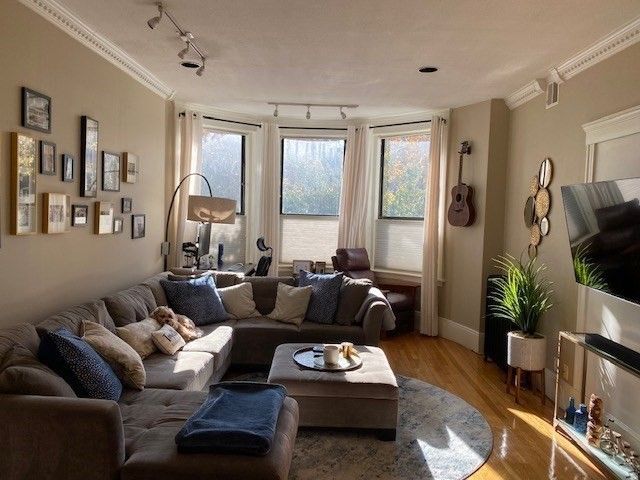 1038 Beacon Street 100, Brookline, MA 02446