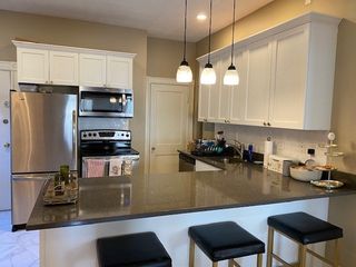 1038 Beacon Street 100, Brookline, MA 02446