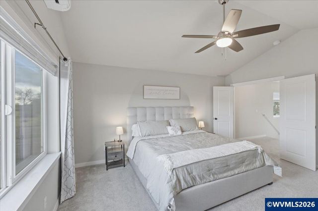 783 S 15th St, Philomath, OR 97370