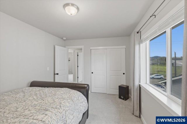 783 S 15th St, Philomath, OR 97370